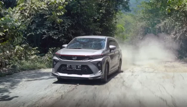 Daihatsu Xenia Uji Ketangguhan di Sumatera Barat, Libas Semua Kondisi Jalan