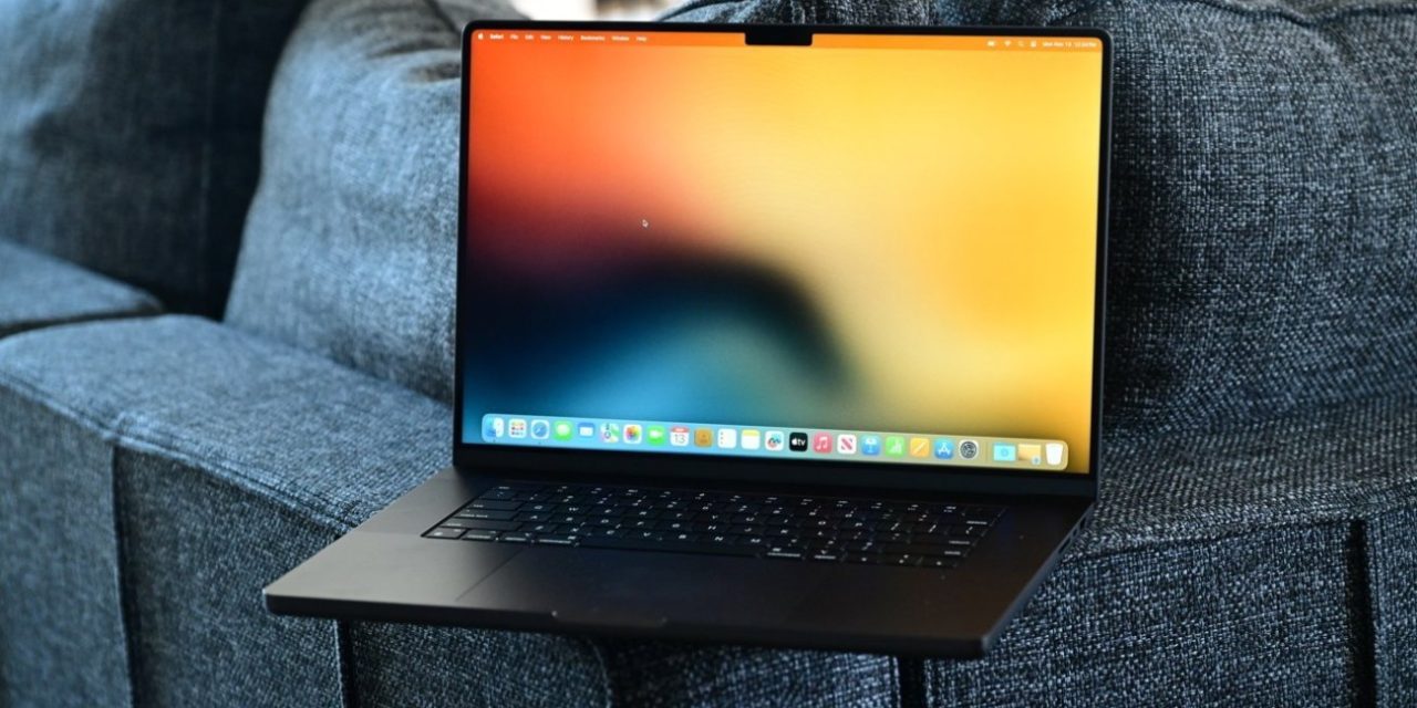 MacBook Pro Series: Keunggulan Layar, Chipset, Performa Terbaik