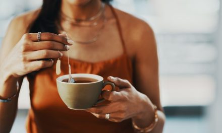 Kebiasaan Sepele Ini Bikin Teh Tak Lagi Sehat, Banyak Orang Tak Sadar