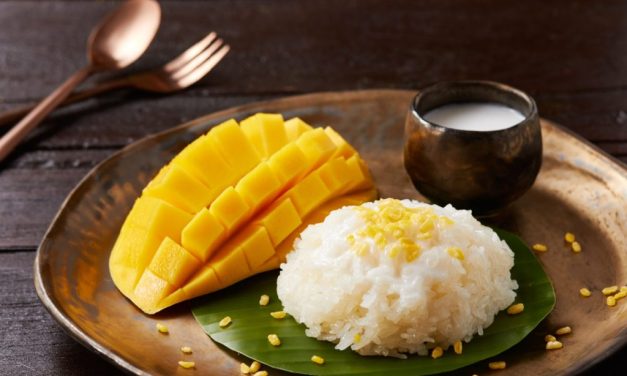Mango Sticky Rice: Manisnya Sensasi Kuliner Thailand