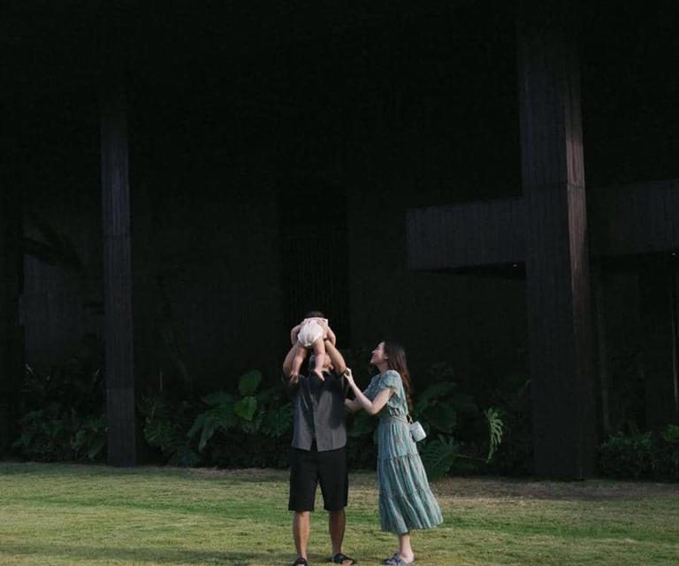 Liburan Keluarga Aaliyah & Thariq Di Bali: Arash Terlihat Bahagia!