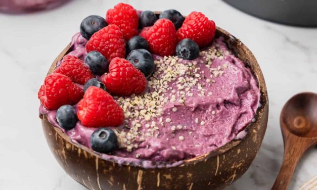 Smoothie Bowl: Camilan Sehat Yang Jadi Tren Masa Kini