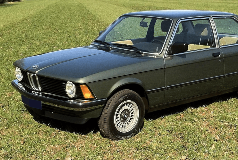 Koleksi Mobil Klasik: BMW E21, Simbol Gaya Dan Performa