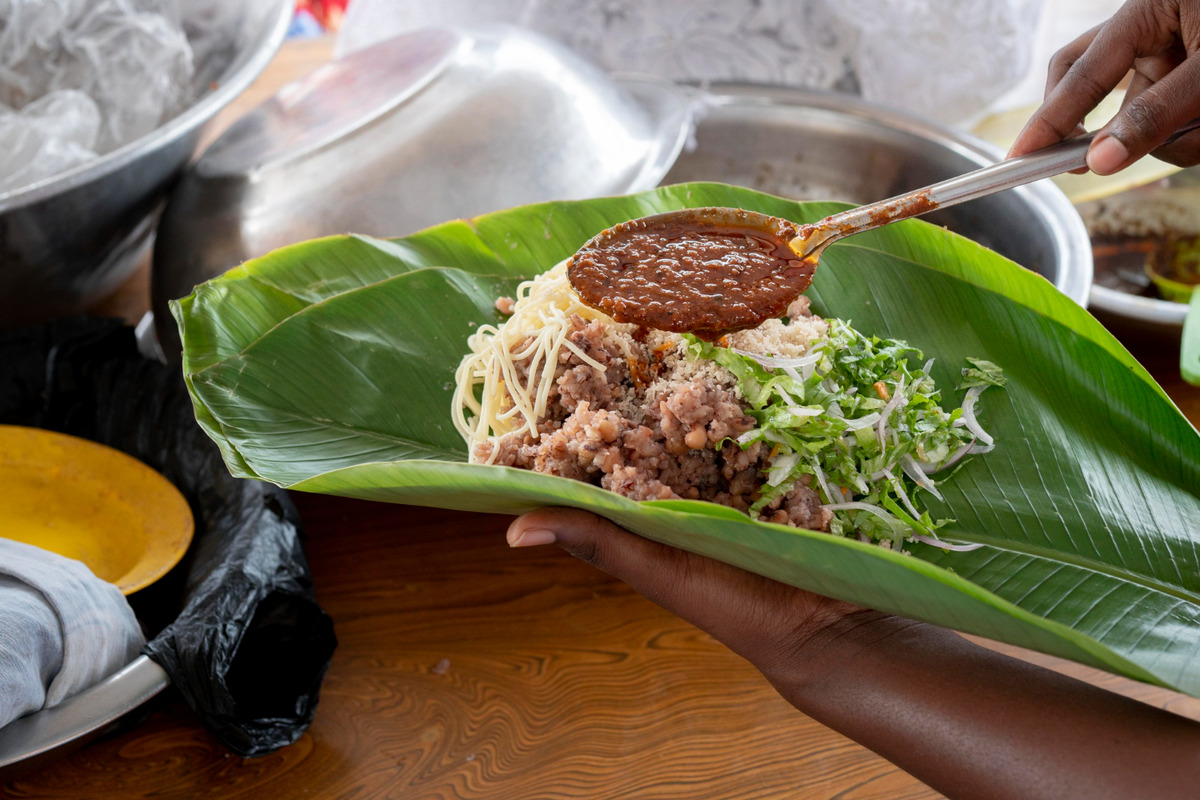 Nasi Pecel: Kombinasi Rasa Autentik Yang Tak Terlupakan