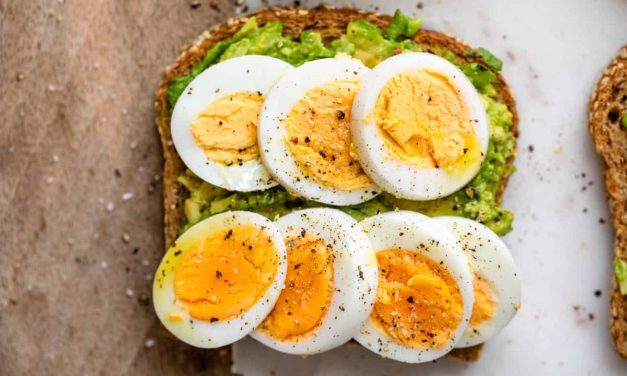Mitos Atau Fakta: Makan Telur Tiap Hari Picu Kolesterol?