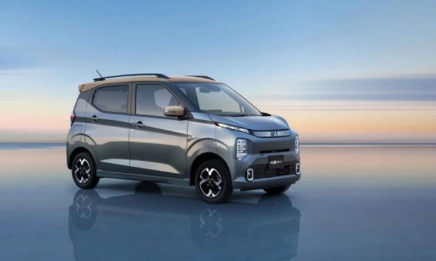 Mitsubishi eK Cross EV Terbaru: Desain Imut, SUV Listrik Kompak!