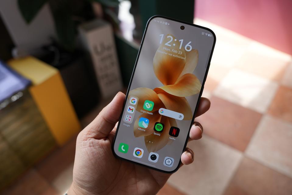 Baterai 7.600 mAh! iQOO 15R Hadir Dengan Snapdragon 8 Gen 5