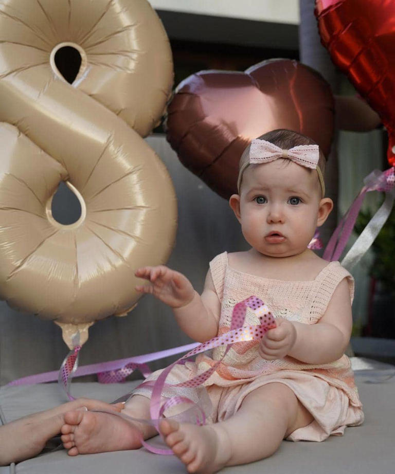 Kaia Genap 8 Bulan, Momen Perayaannya Bikin Gemas