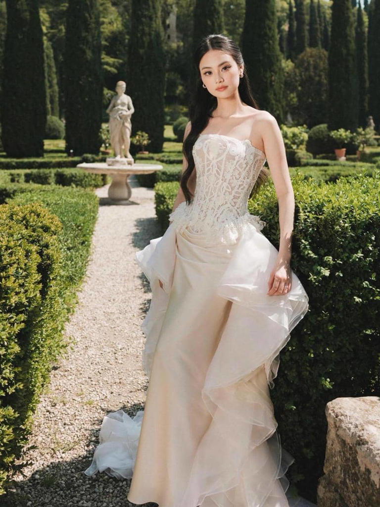 Romantis Banget! Gege Elisa Pamer Foto Prewedding Di Italia